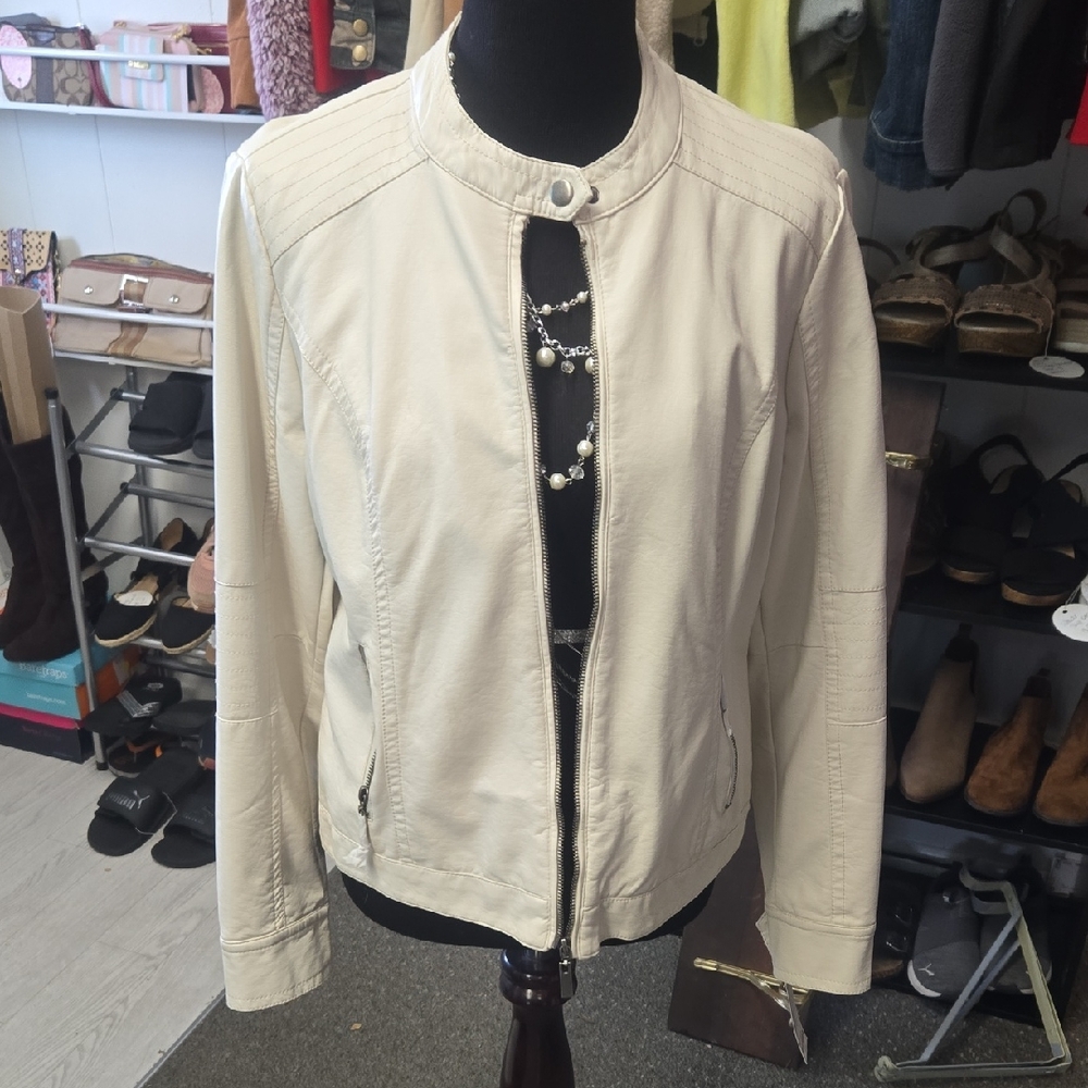 Women's Cream Zip-Front Lightweight Jacket